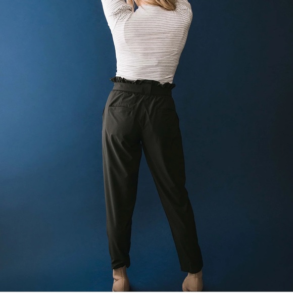 Albion Paperbag Waist Pant - Picture 6 of 7